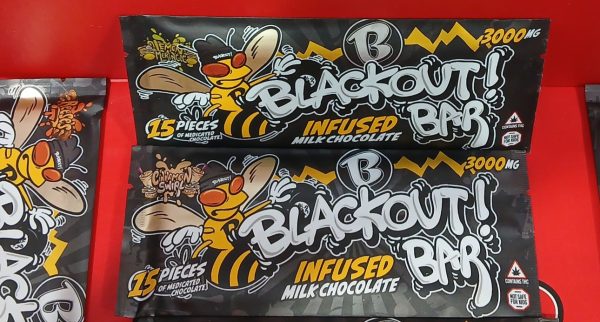 blackout bar chocolate 3000mg (label)😁